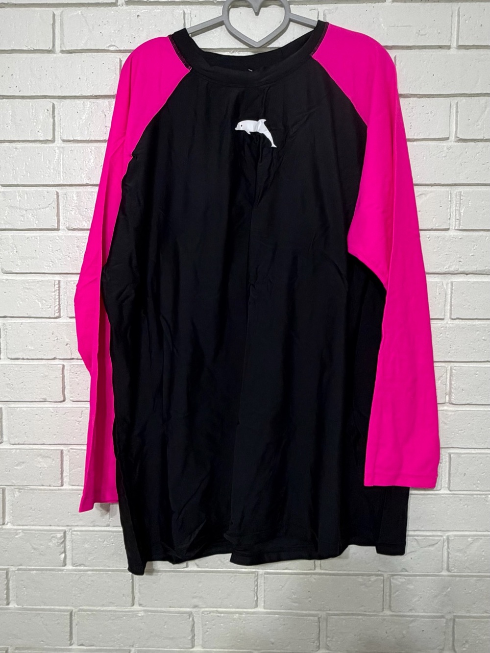 NWT Halcurt 4X neon pink and black Long Sleeve Swim Shirt & Swim Shorts Set